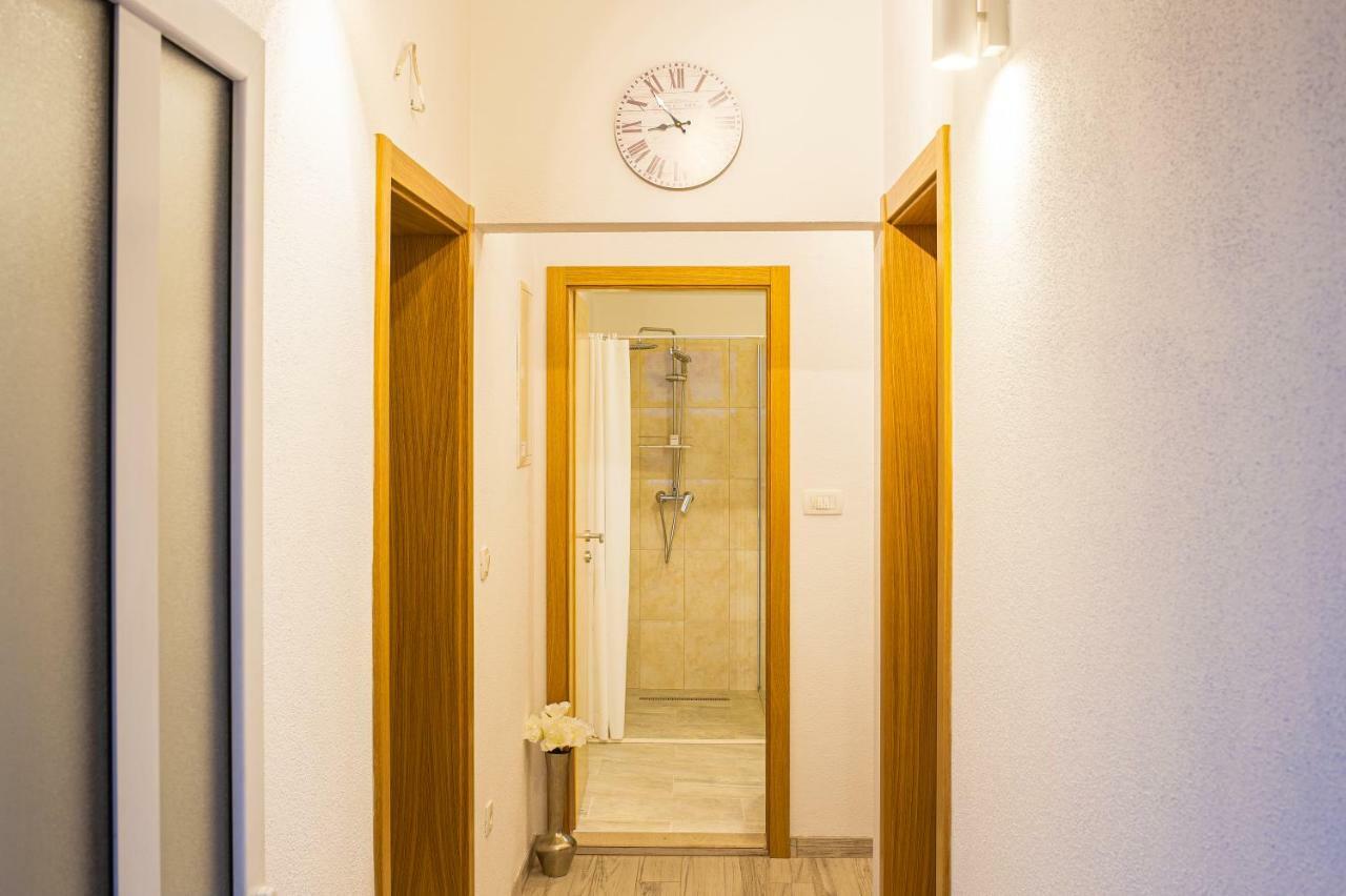 Guest House Pelja Plano Εξωτερικό φωτογραφία